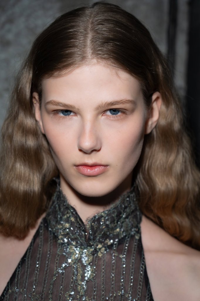 夏姿&middot;陈 Shiatzy Chen 2026/27秋冬高级成衣秀(后台妆容) - Paris Fall 2026