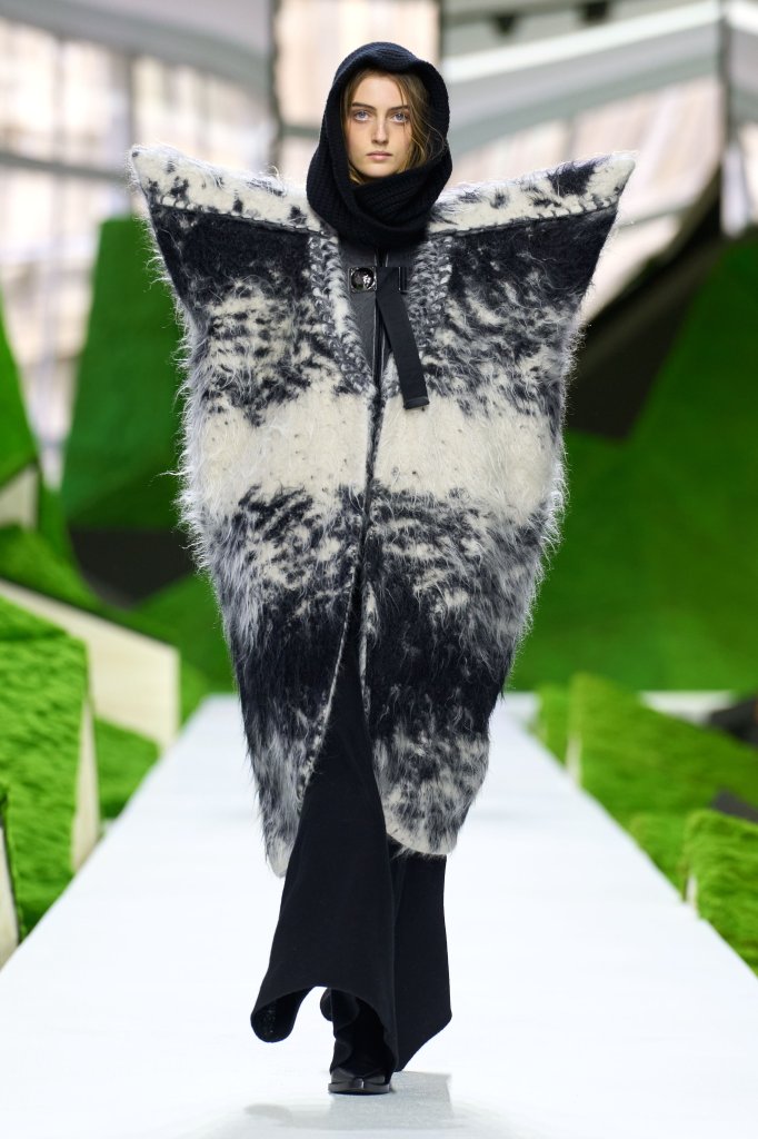 路易&middot;威登 Louis Vuitton 2026/27秋冬高级成衣秀 - Paris Fall 2026