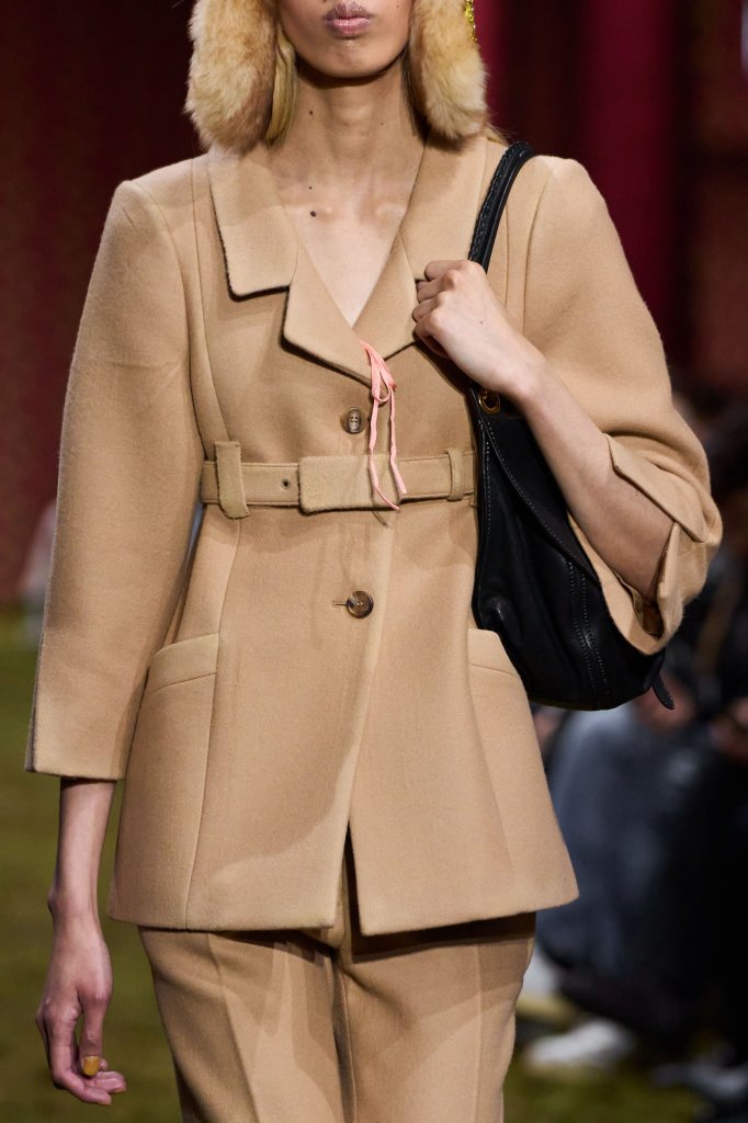 缪缪 Miu Miu 2026/27秋冬高级成衣秀(细节) - Paris Fall 2026