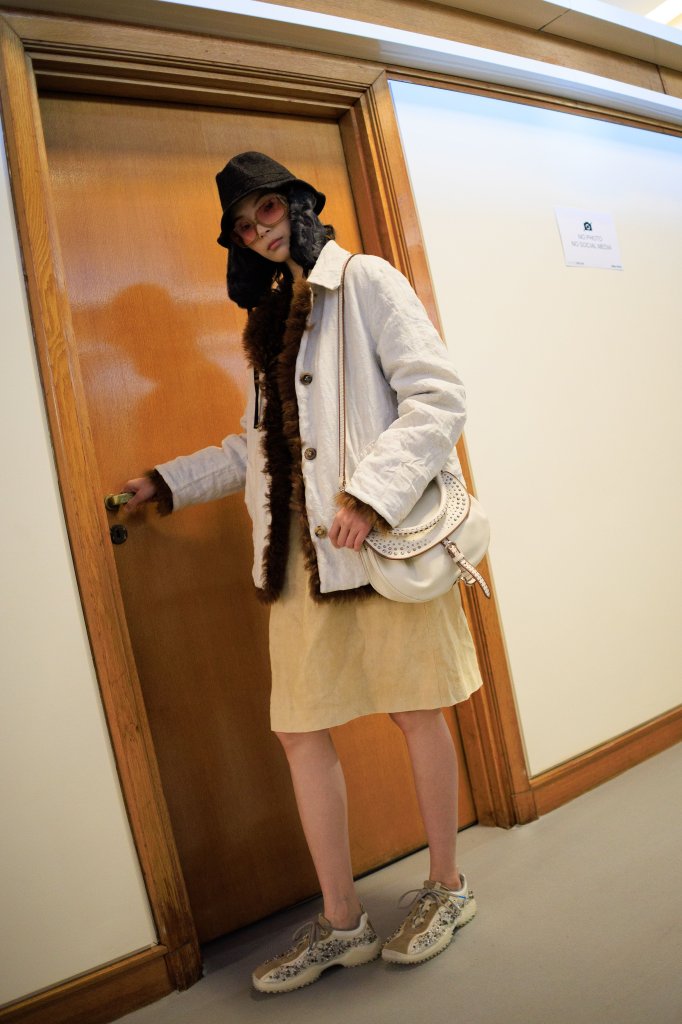 缪缪 Miu Miu 2026/27秋冬高级成衣秀(后台妆容) - Paris Fall 2026