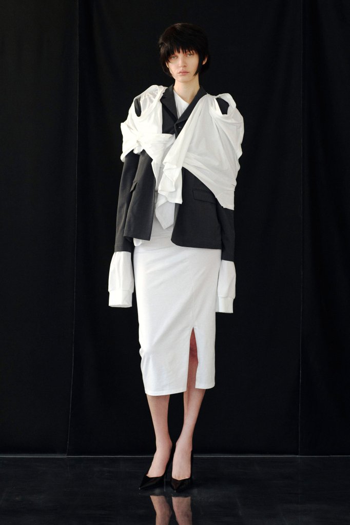 Akikoaoki 2026/27秋冬高级成衣Lookbook