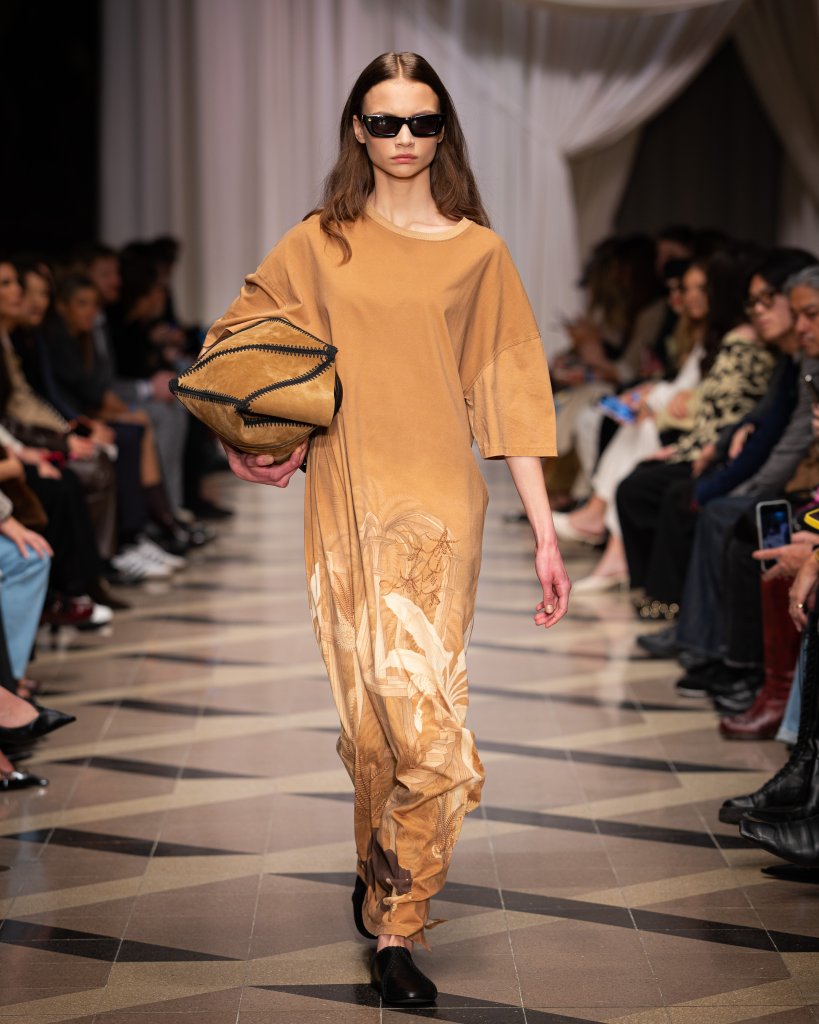 Nanushka 2026/27秋冬高级成衣秀 - Budapest Fall 2026