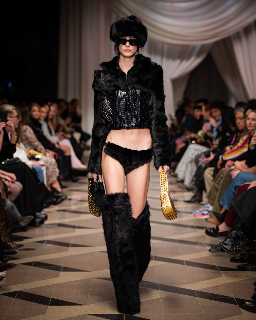 Virag Kerenyi 2026/27秋冬高级成衣秀 - Budapest Fall 2026