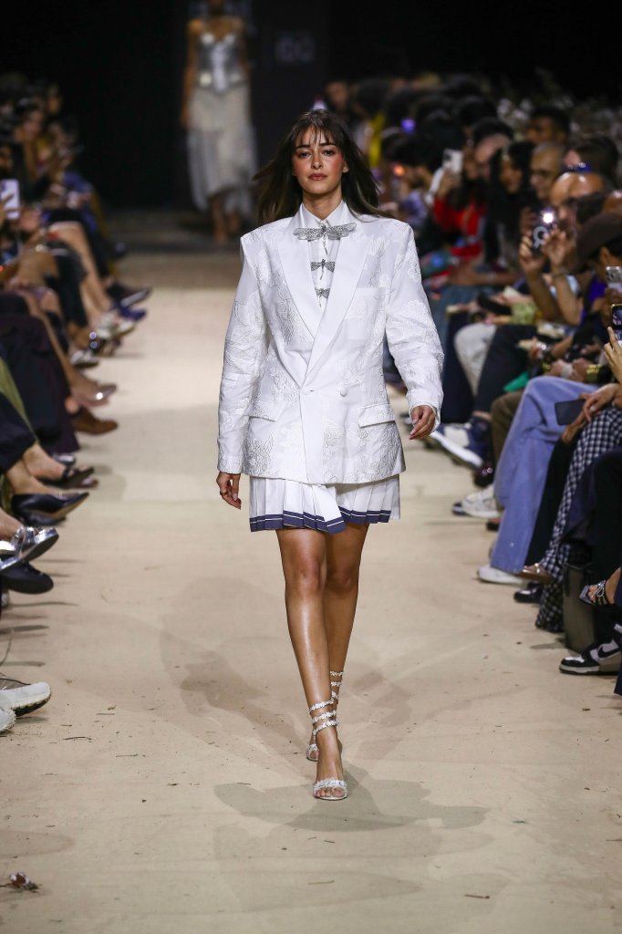 Rahul Mishra AFEW 2026/27秋冬高级成衣秀