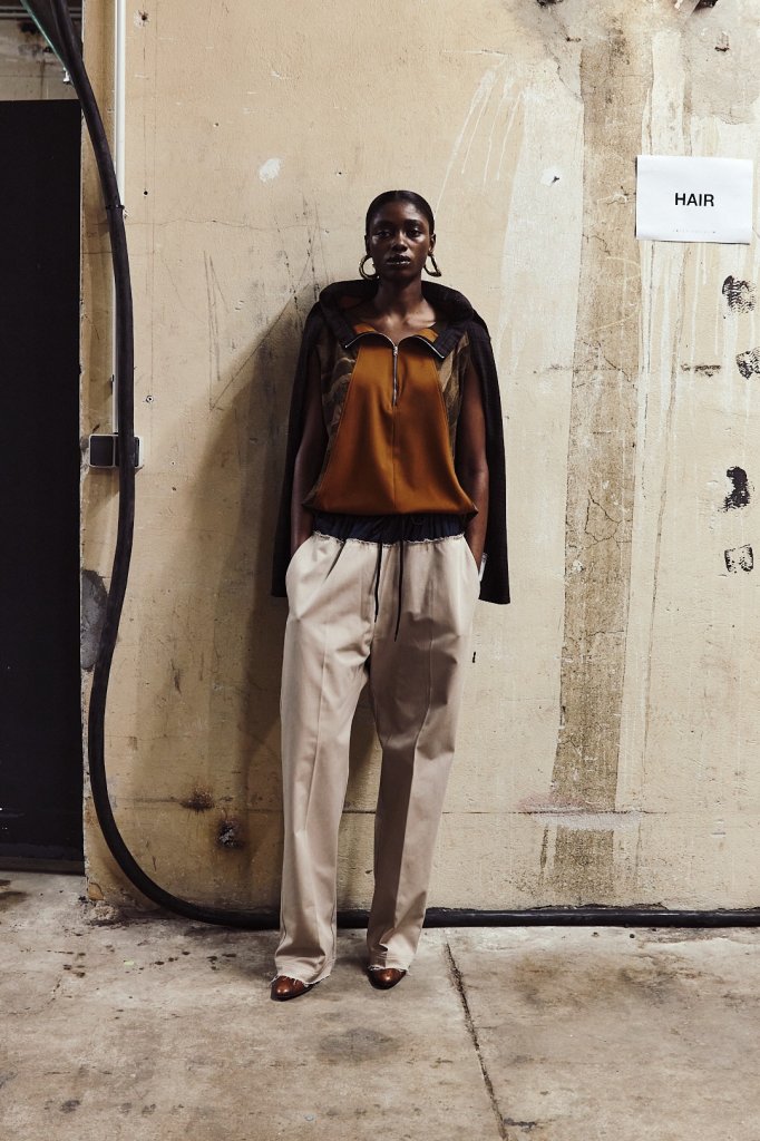 BUZIGAHILL 2026/27秋冬高级成衣秀(后台妆容) - Berlin Fall 2026