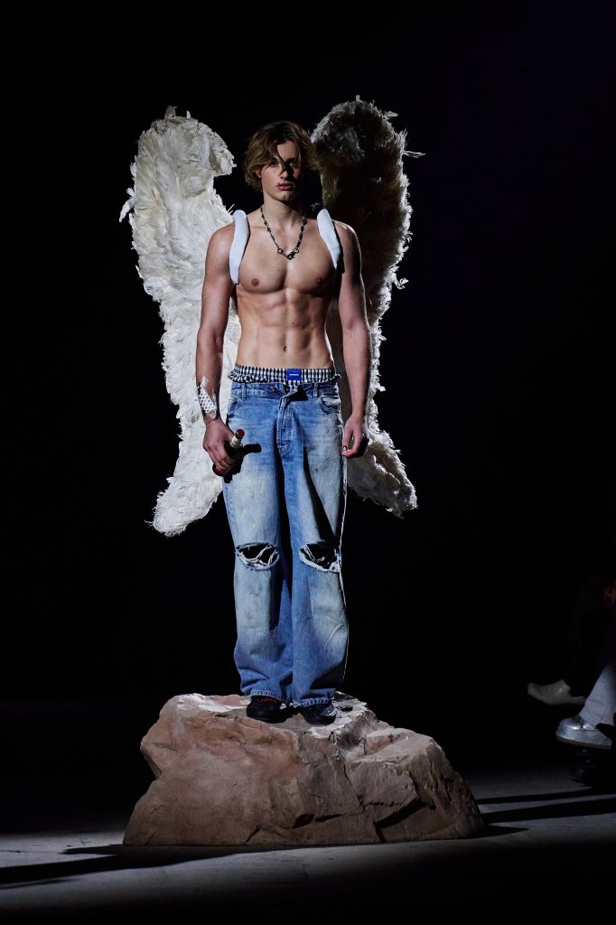 DAGGER 2026/27秋冬高级成衣秀 - Berlin Fall 2026