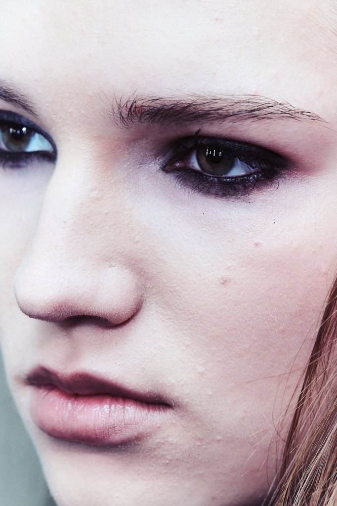 DAGGER 2026/27秋冬高级成衣秀(后台妆容) - Berlin Fall 2026