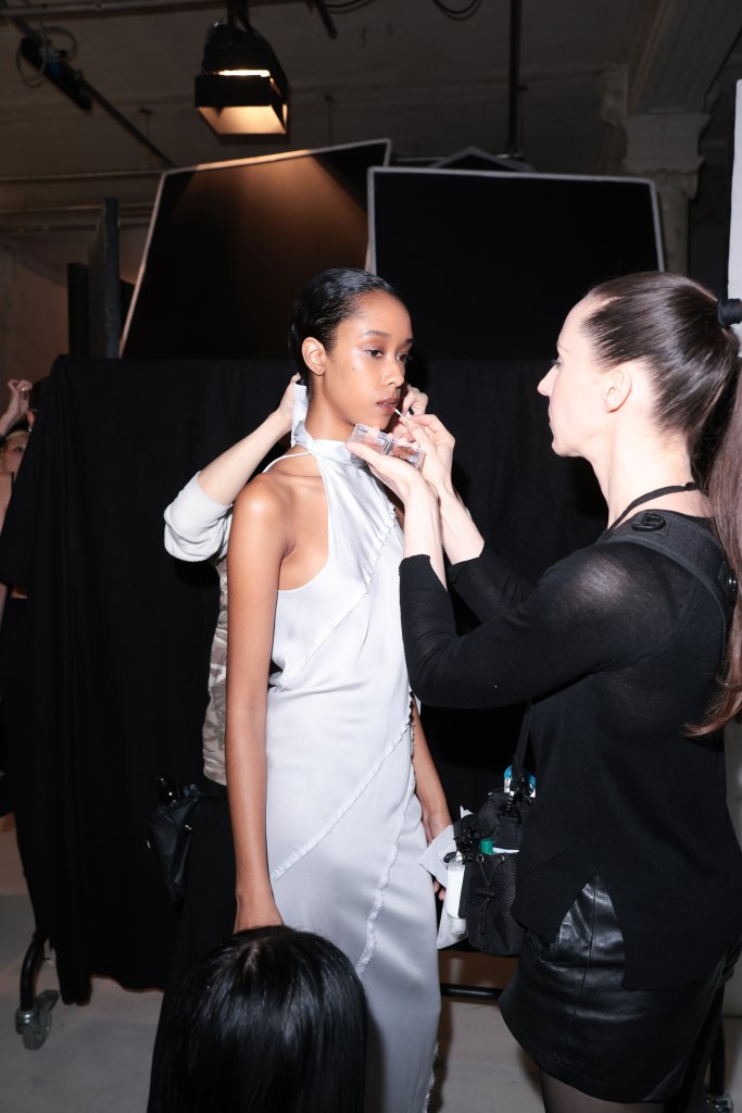 Ioannes 2026/27秋冬高级成衣秀(后台妆容) - Berlin Fall 2026