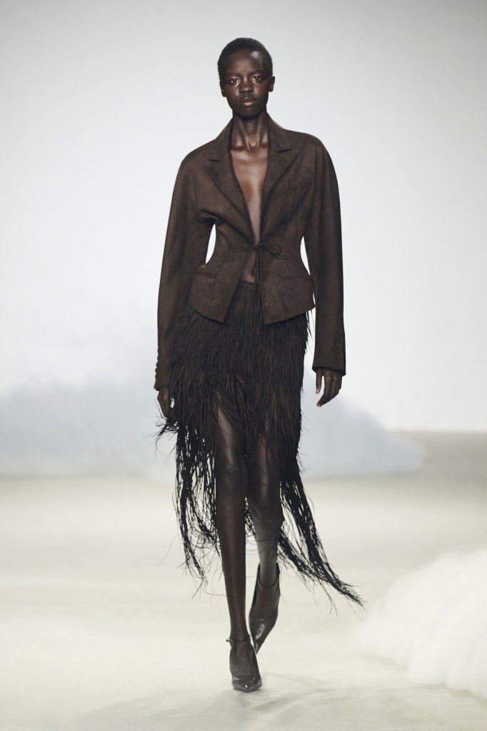 Oude Waag 2026/27秋冬高级成衣秀 - Shanghai Fall 2026