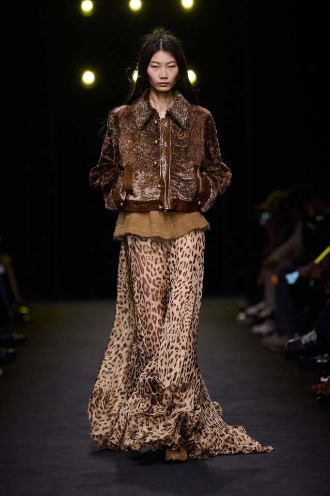 Xu Zhi 2026/27秋冬高级成衣秀 - Shanghai Fall 2026