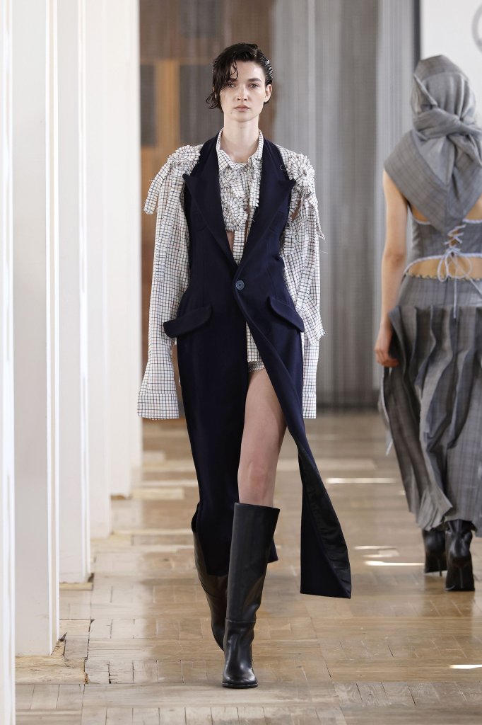 Man&eacute;Man&eacute; 2026/27秋冬高级成衣秀 - Spain Fall 2026