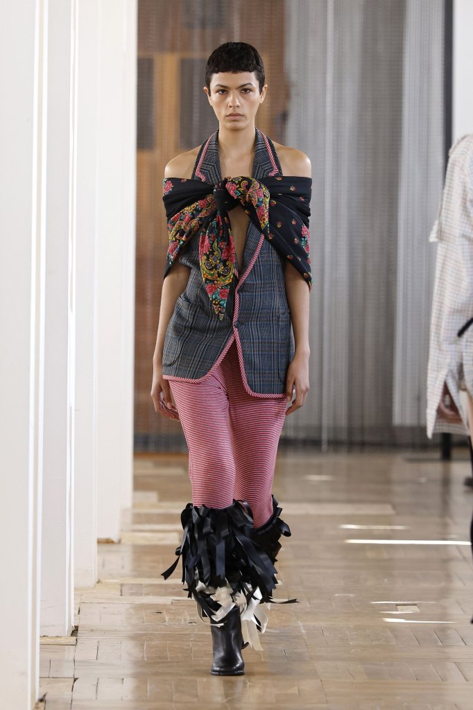 Man&eacute;Man&eacute; 2026/27秋冬高级成衣秀 - Spain Fall 2026