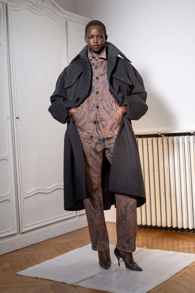 维维安&middot;韦斯特伍德 Vivienne Westwood 2026/27秋冬高级成衣Lookbook