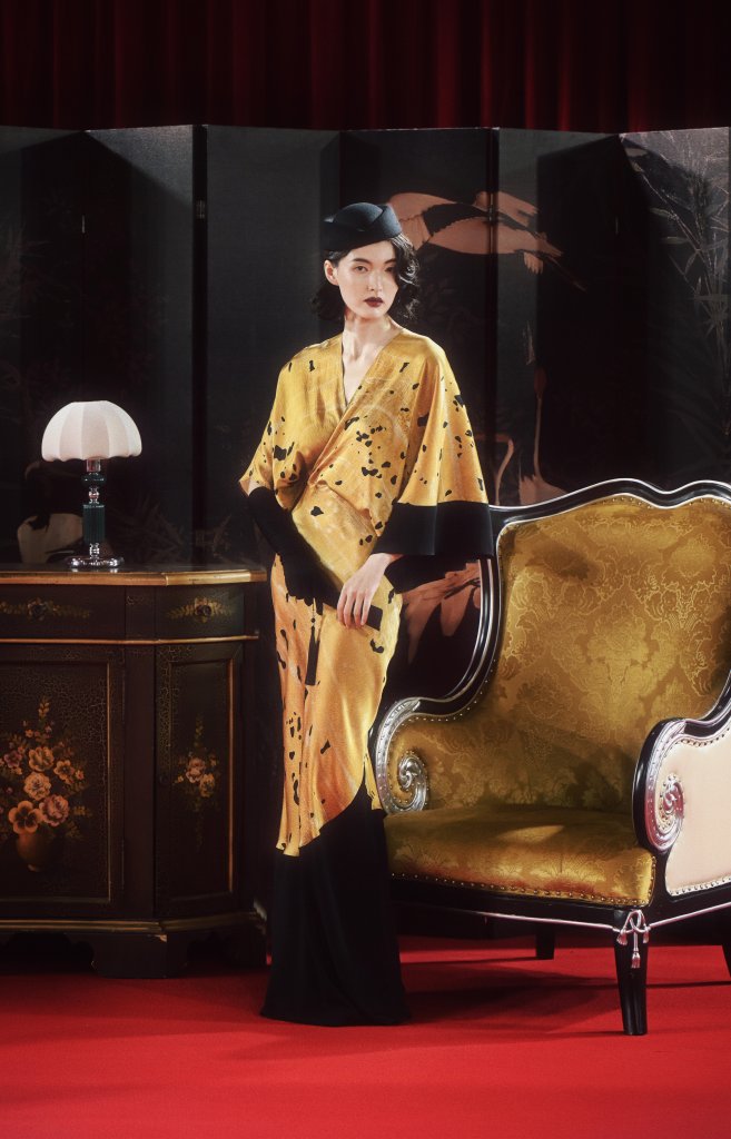 YANGKEHAN 2026/27秋冬浮生梦主题高级成衣秀 - Shanghai Fall 2026