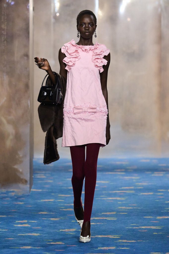 Shushu/Tong 2026/27秋冬高级成衣秀 - Shanghai Fall 2026