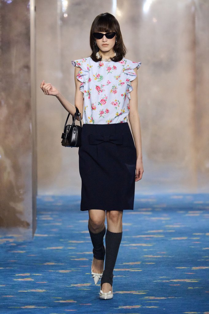 Shushu/Tong 2026/27秋冬高级成衣秀 - Shanghai Fall 2026