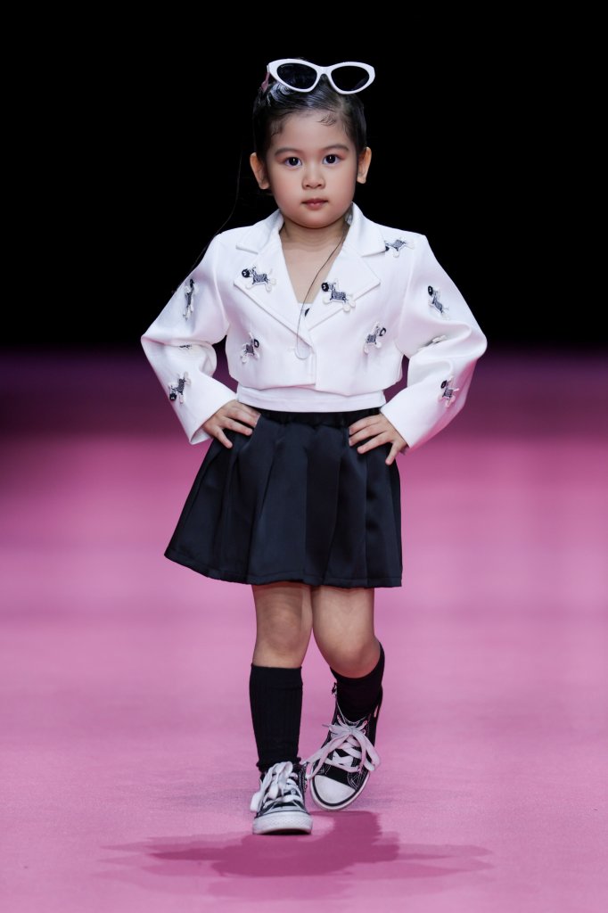 贾斯珀 LZC JASPER 2026春夏童装秀 - Beijing Spring 2026