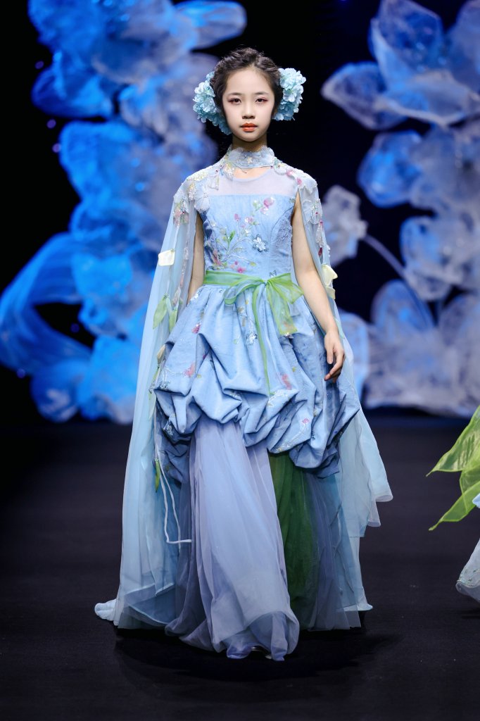 红鼓小爱 Homegood &middot; 陆芳华 2026春夏童装秀 - Beijing Spring 2026