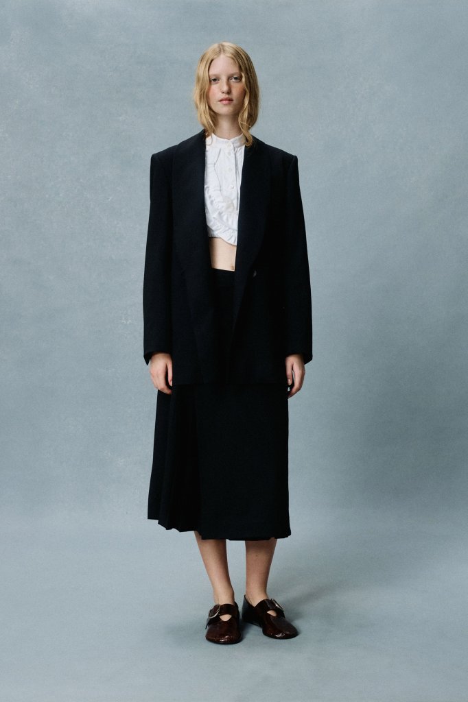 Lee Mathews 2026/27秋冬高级成衣Lookbook