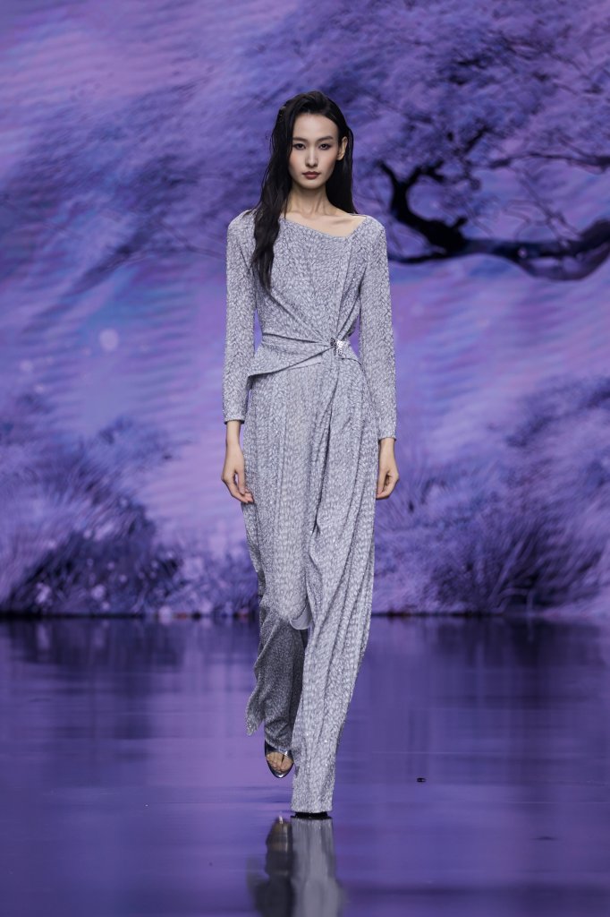 瑰丝&middot;陈 Grace Chen 2026春夏高级成衣秀 - Beijing Spring 2026