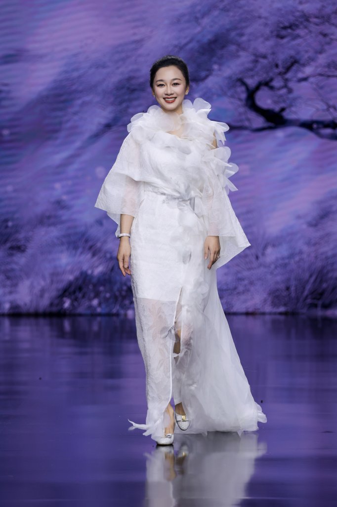 瑰丝&middot;陈 Grace Chen 2026春夏高级成衣秀 - Beijing Spring 2026