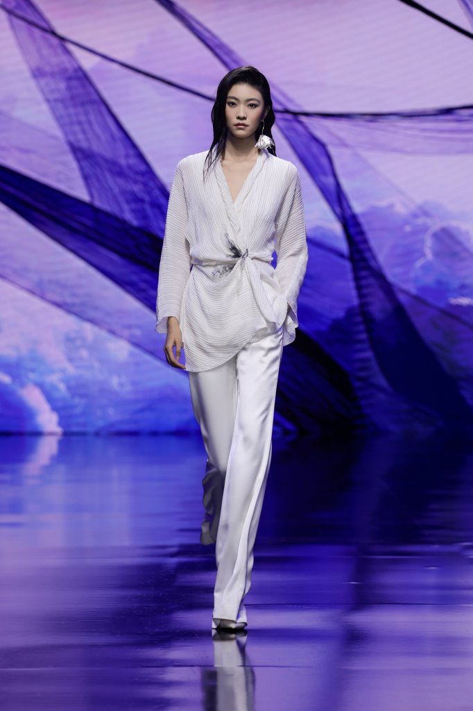 瑰丝&middot;陈 Grace Chen 2026春夏高级成衣秀 - Beijing Spring 2026