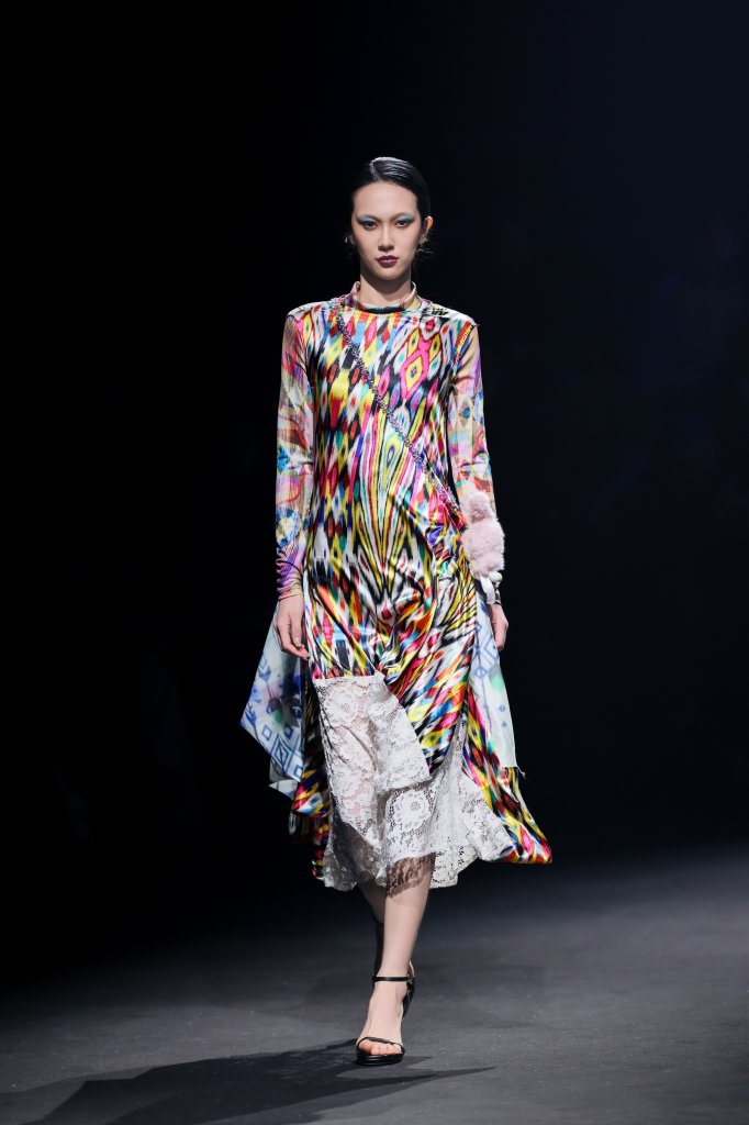 Lock Fly Duck &middot; 索非燕&middot;卡力 2026春夏高级成衣秀 - Beijing Spring 2026