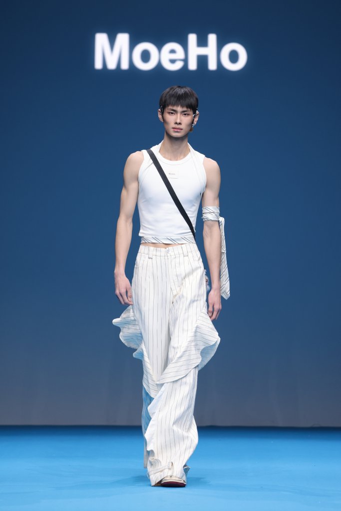 Moe Ho 末禾 &middot; 贺萌萌 2026春夏男装秀 - Beijing Spring 2026
