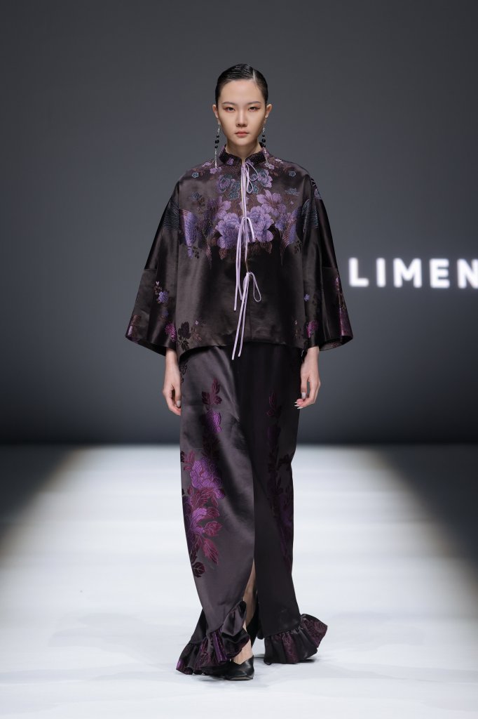 LIMEN &middot; 李清伟 2026春夏高级成衣秀 - Beijing Spring 2026