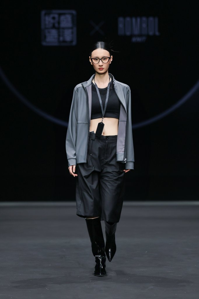 曼罗兰 x 新曼丰 & 華楙生技 x 维泰丝绸 x 恒信 盛泽织造2026春夏流行趋势发布