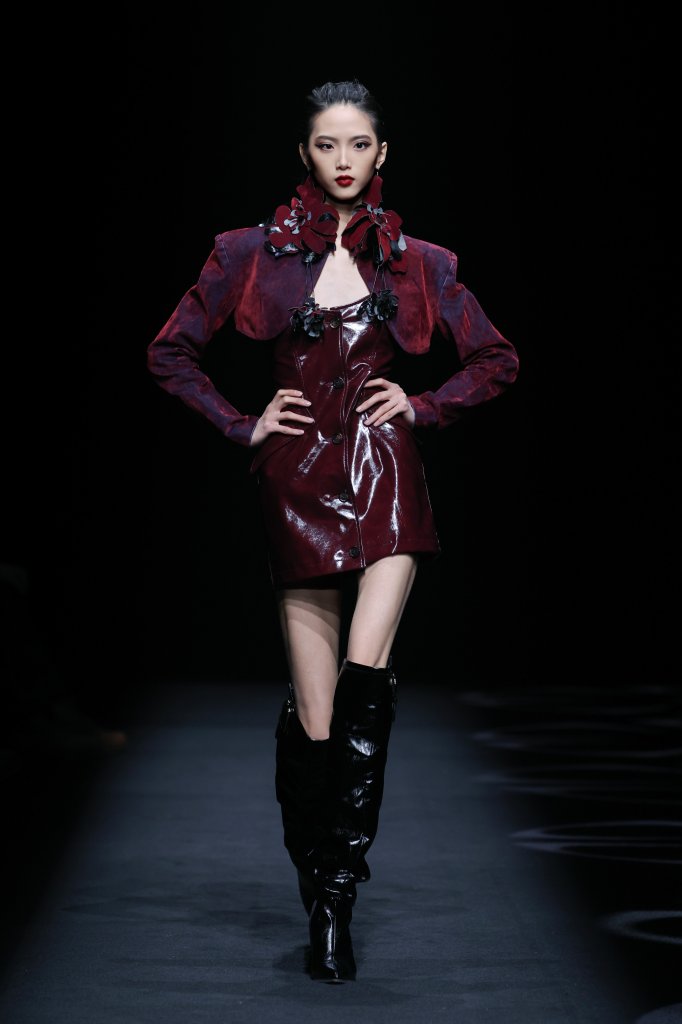 陸上無衣 &middot; 范超 2026春夏高级成衣秀 - Beijing Spring 2026