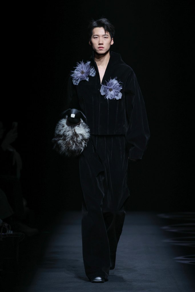 陸上無衣 &middot; 范超 2026春夏高级成衣秀 - Beijing Spring 2026