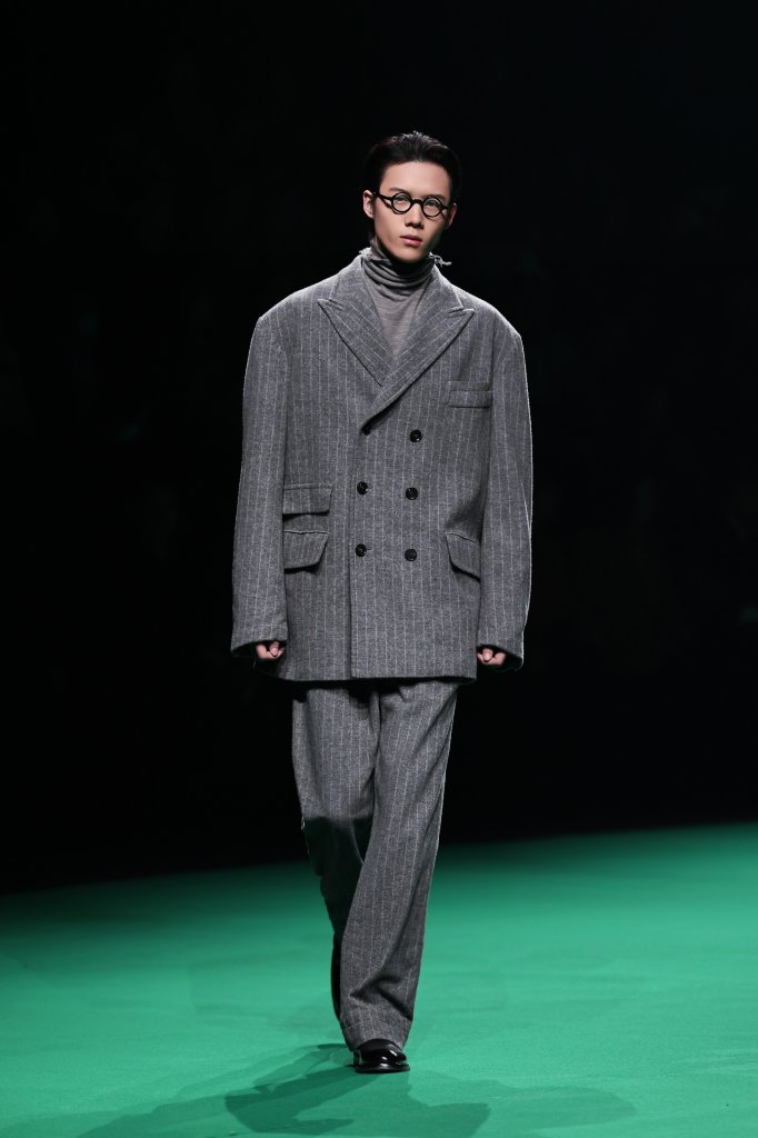 THIS IS YOUZ CLOTHING &middot; 邹游 2026春夏高级成衣秀 - Beijing Spring 2026