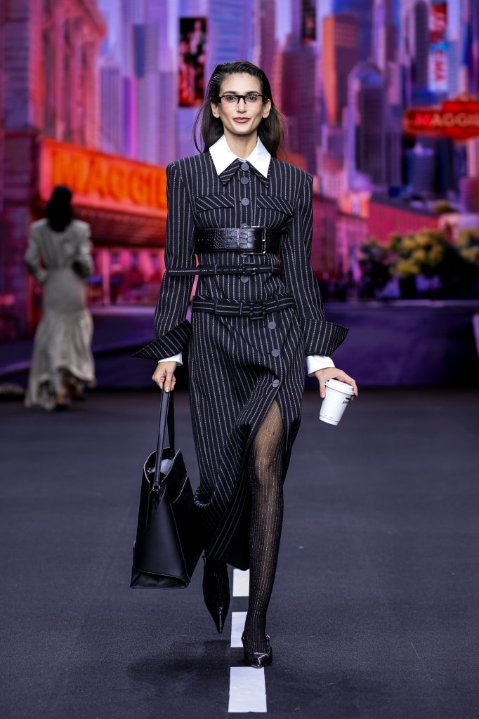 马婧思 MAGGIE MA 2026春夏高级成衣秀 - Beijing Spring 2026