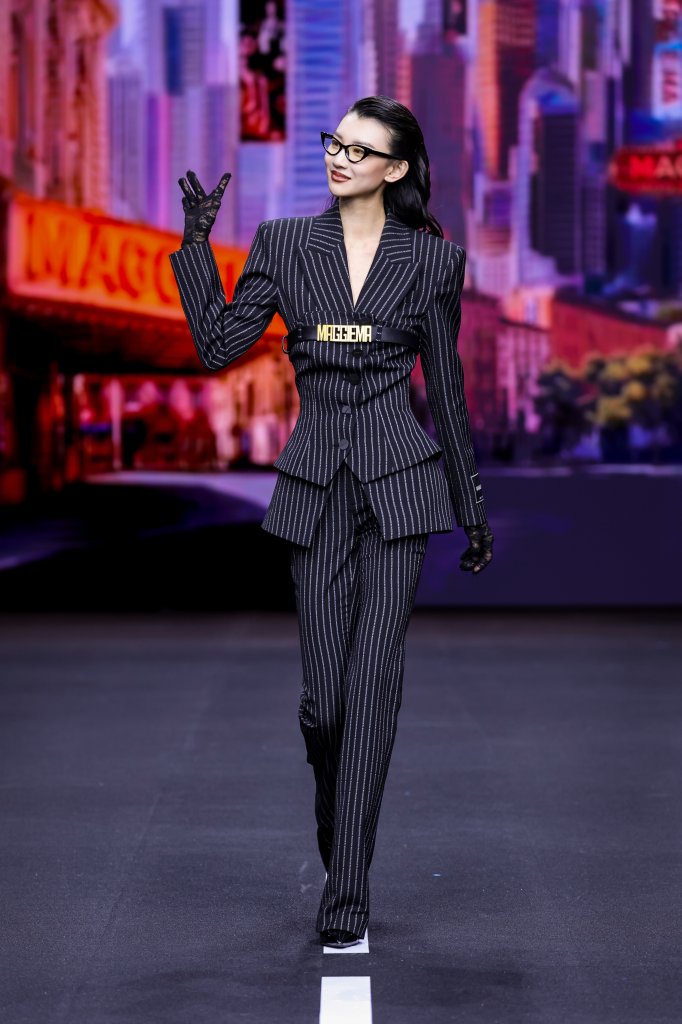 马婧思 MAGGIE MA 2026春夏高级成衣秀 - Beijing Spring 2026