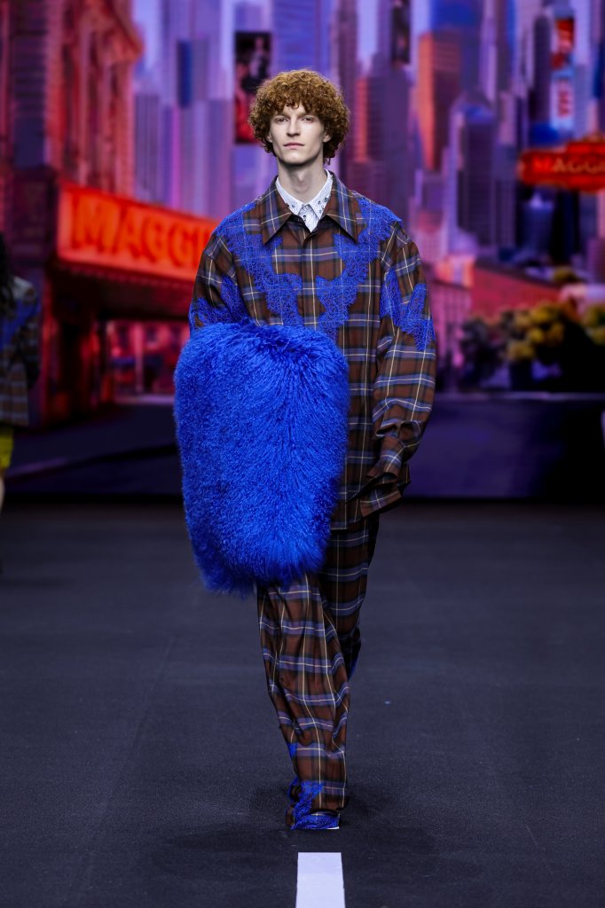 马婧思 MAGGIE MA 2026春夏高级成衣秀 - Beijing Spring 2026