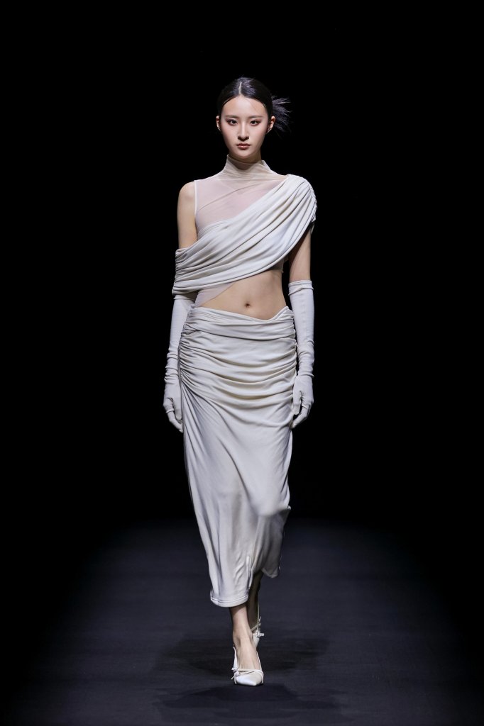 SIMPLISM &middot; 郑树曼 2026春夏高级成衣秀 - Beijing Spring 2026