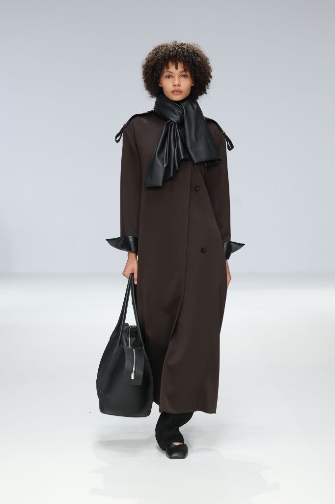 Esse Studios 2027早春度假系列秀 - Australia Resort 2027