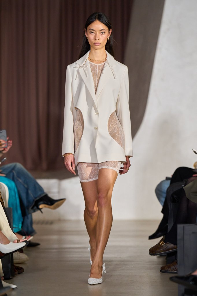Karla Spetic 2027早春度假系列秀 - Australia Resort 2027