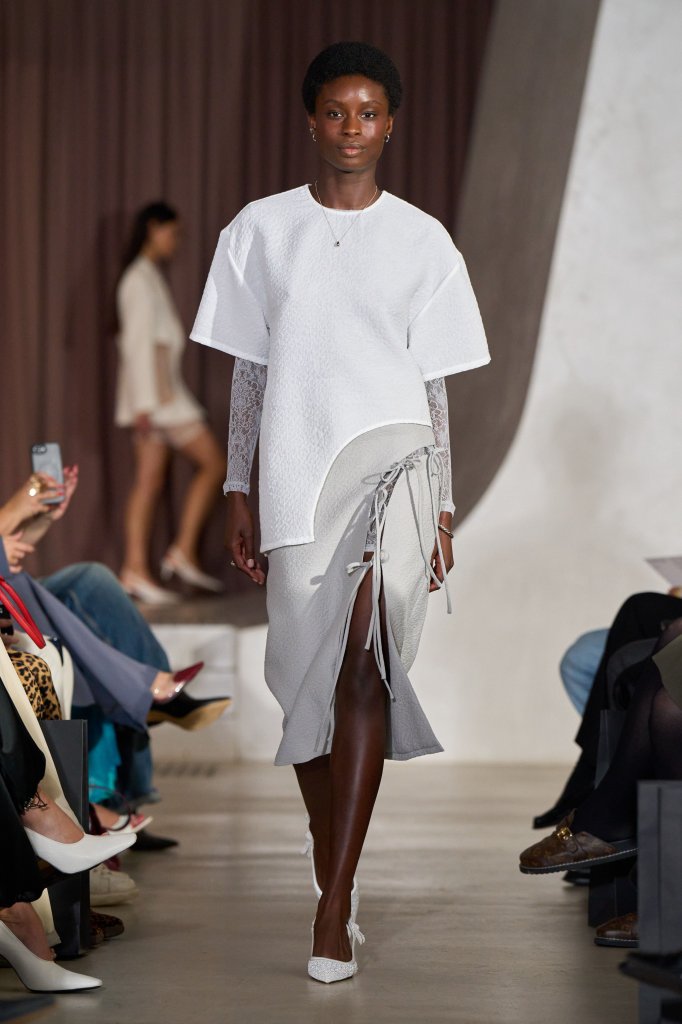 Karla Spetic 2027早春度假系列秀 - Australia Resort 2027