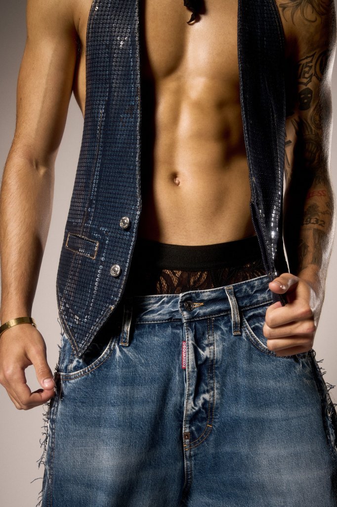 Dsquared2 2027早春度假男装系列Lookbook