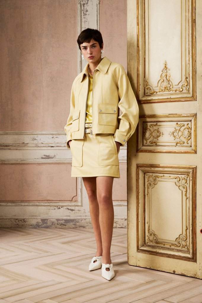 Cinq &agrave; Sept 2027早春度假系列Lookbook