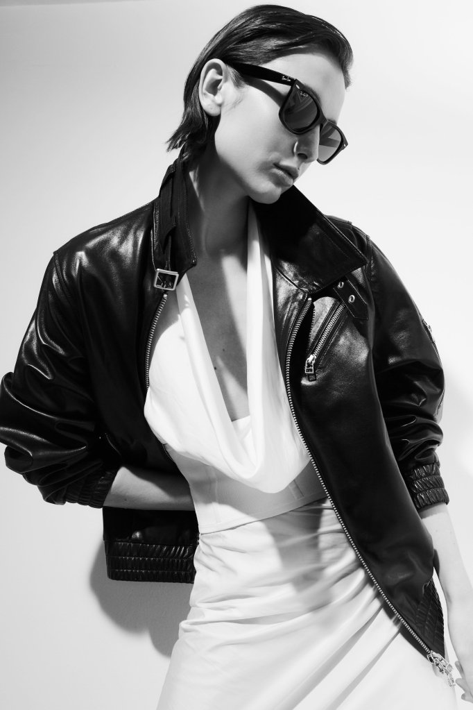 依盖尔&middot;埃斯茹艾尔 Yigal Azrou&euml;l 2027早春度假系列Lookbook