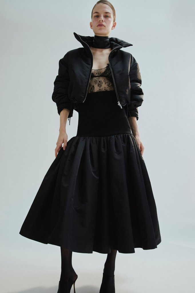 亚当&middot;利普斯 Adam Lippes 2027早春度假系列Lookbook