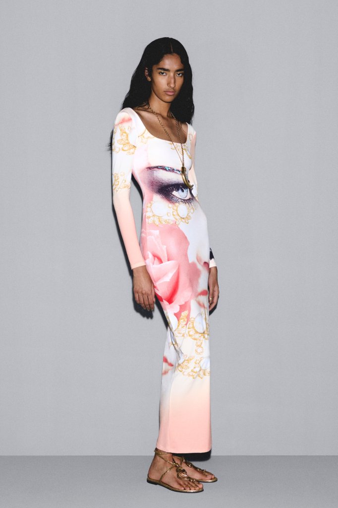 罗伯特&middot;卡沃利 Roberto Cavalli 2027早春度假系列Lookbook