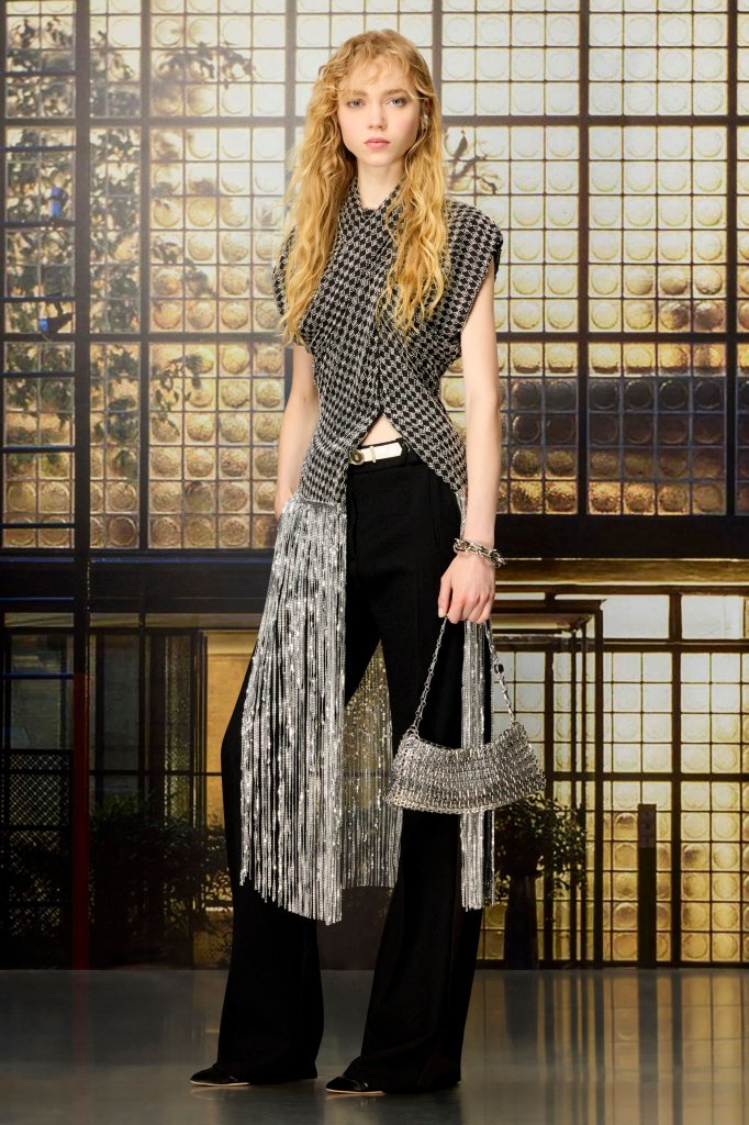 Rabanne 2027早春度假系列Lookbook