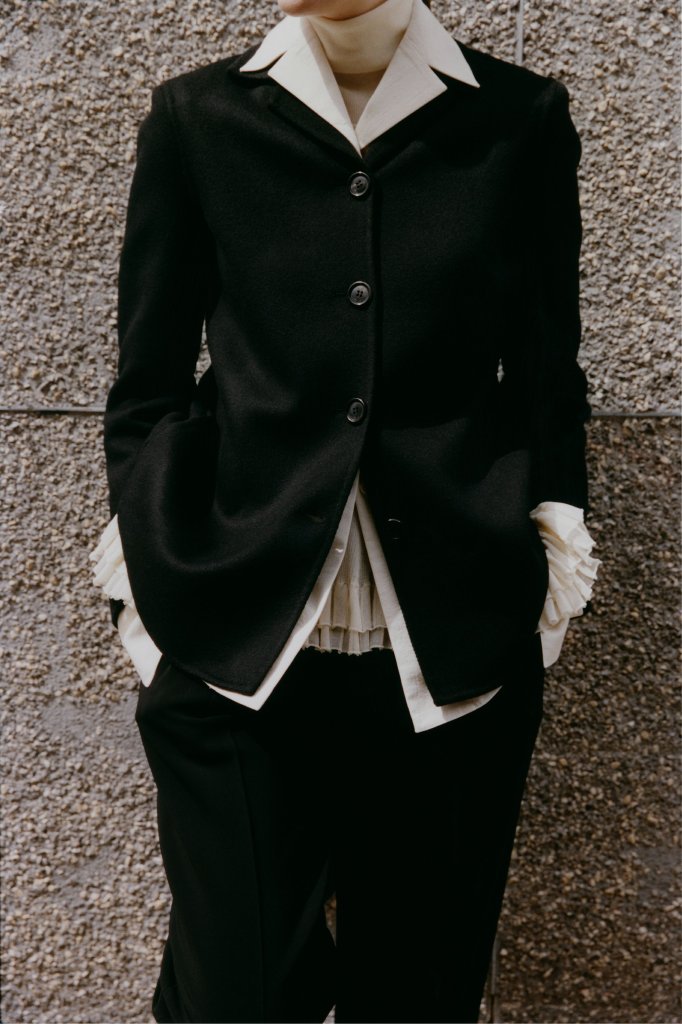 Ashlyn 2027早春度假系列Lookbook
