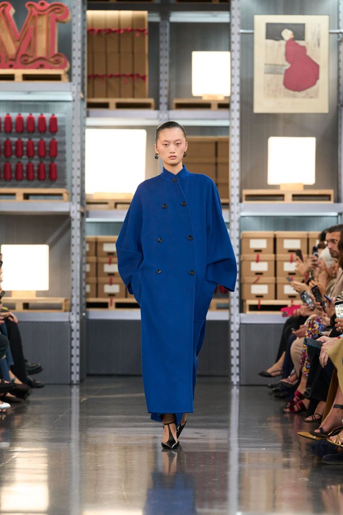 麦丝玛拉 Max Mara 2027早春度假系列发布秀