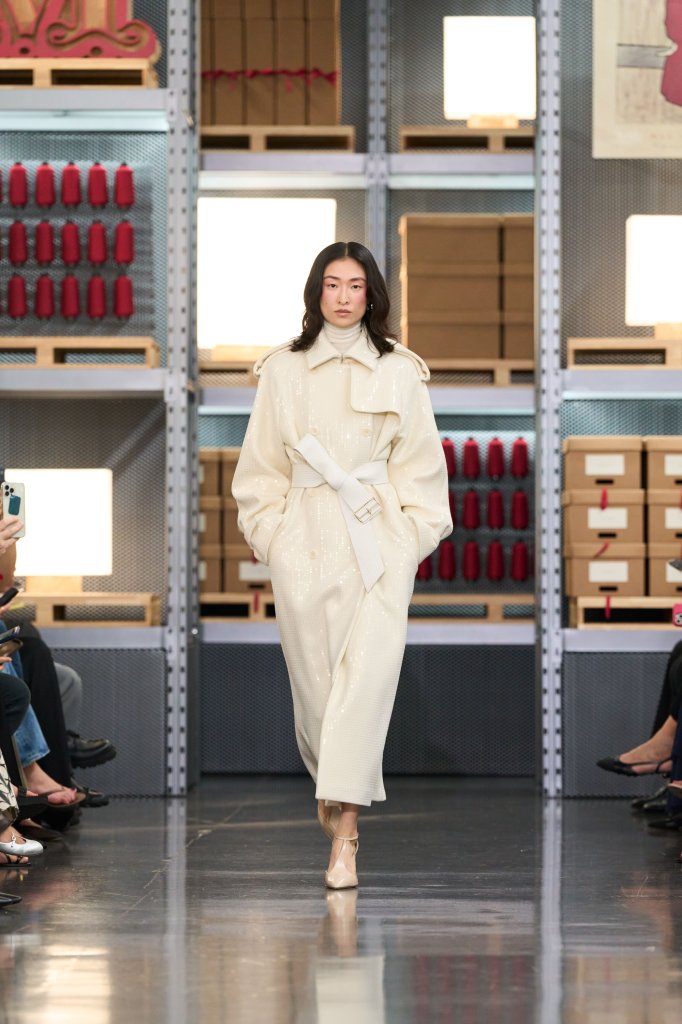 麦丝玛拉 Max Mara 2027早春度假系列发布秀
