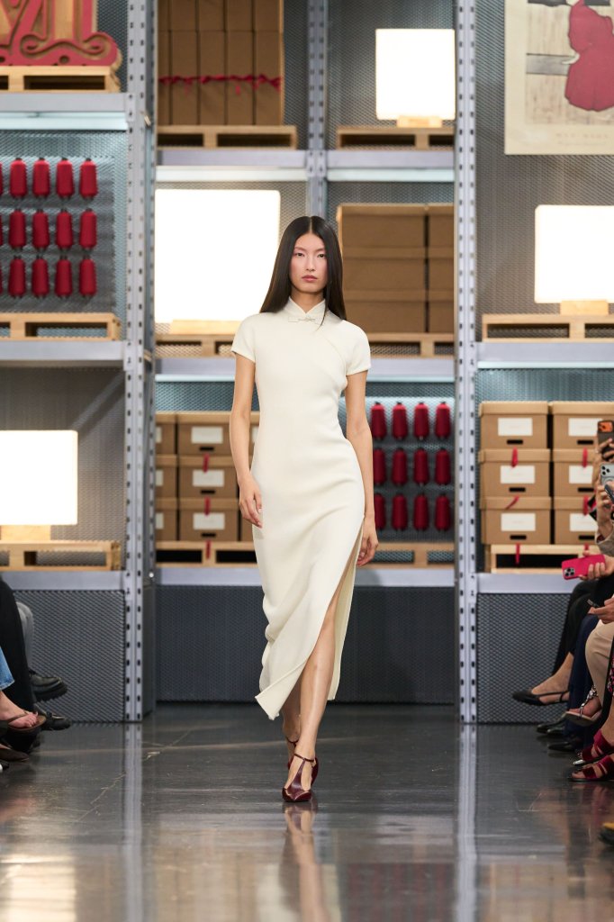 麦丝玛拉 Max Mara 2027早春度假系列发布秀